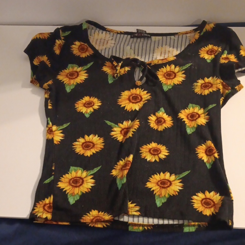 Sunflower Print Black Crop Top